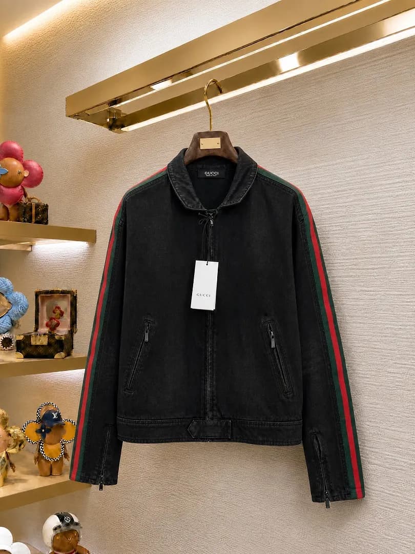 Gucci Jaqueta jeans com faixa web